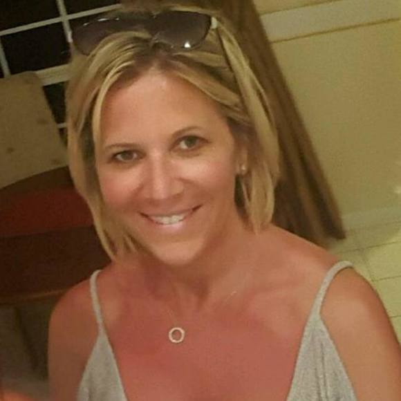 Meet your Posher, Carri - Picture 1 of 1